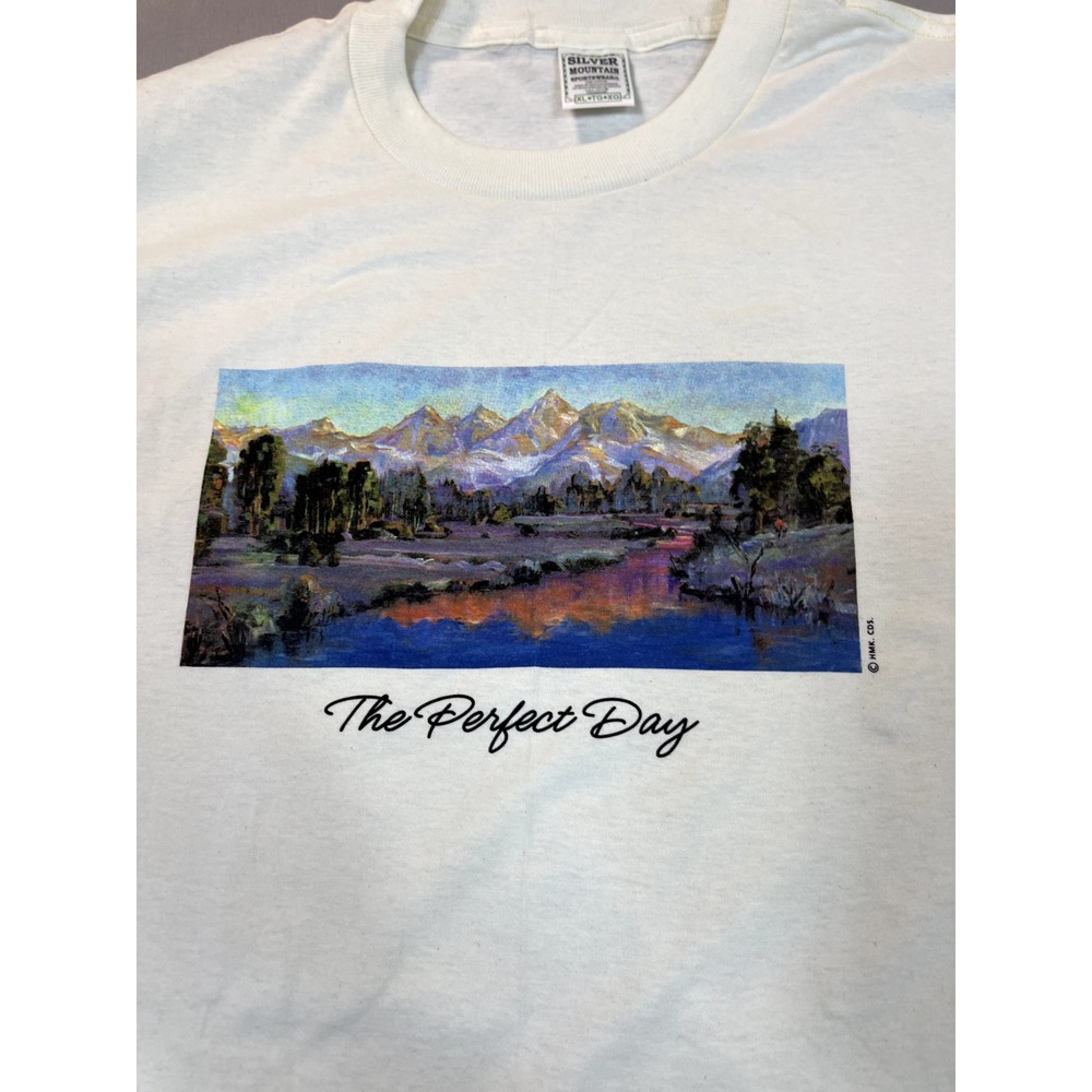 Hallmark Shirt XL Mountain  Vintage 90s T Shirt New‎ Old Stock